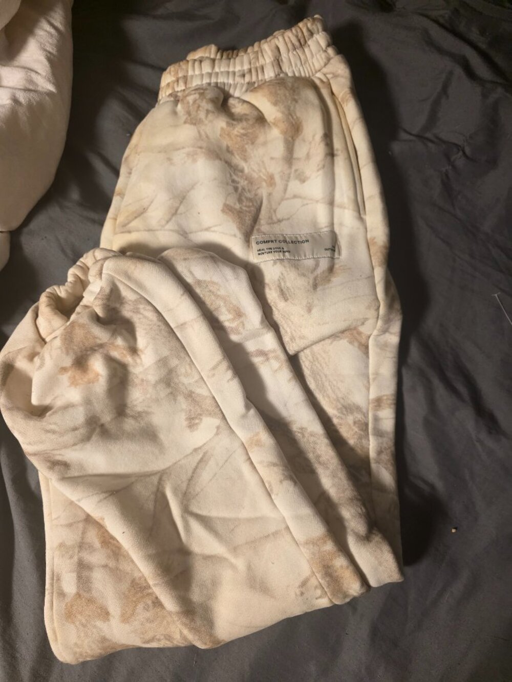 Comfrt camouflage sweatpants